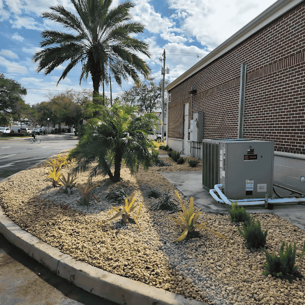 Florida Turfscape Enterprises site cleanup and landscape debris removal